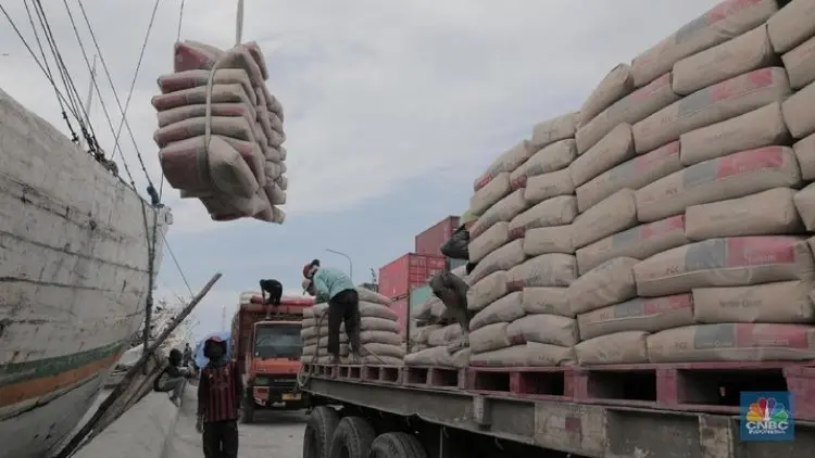 Bagi Dividen, SMGR Tunjuk Pakde Karwo Jadi Komut