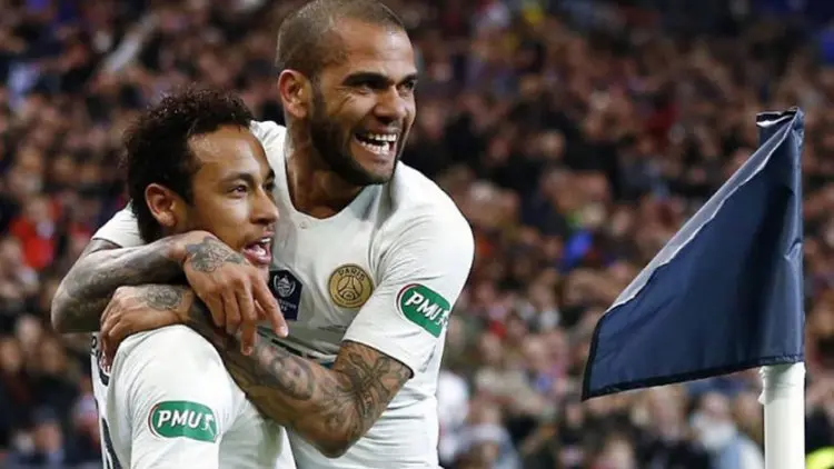 Edaan...Pemain Ini Bertaruh Menara Eiffel demi Neymar