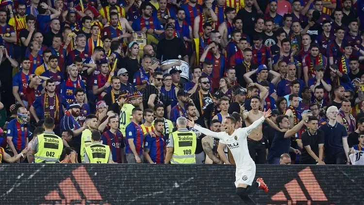 Valencia Juara, Barca Tak Bisa Apa-apa Tanpa Luis Suarez
