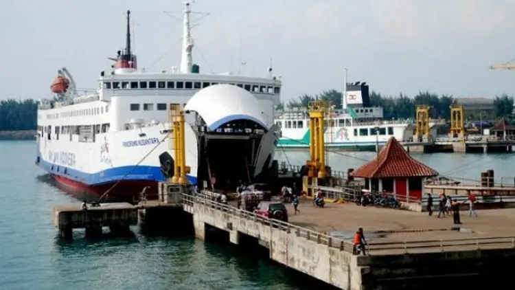 DPR Nilai Tarif Feri di Merak Tak Sebanding Risiko