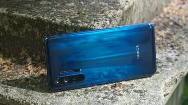 Penjualan Honor 20 Pro Bakal Ditunda?
