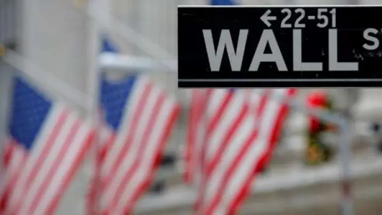 Pasar Obligasi Jatuhkan Wall Street