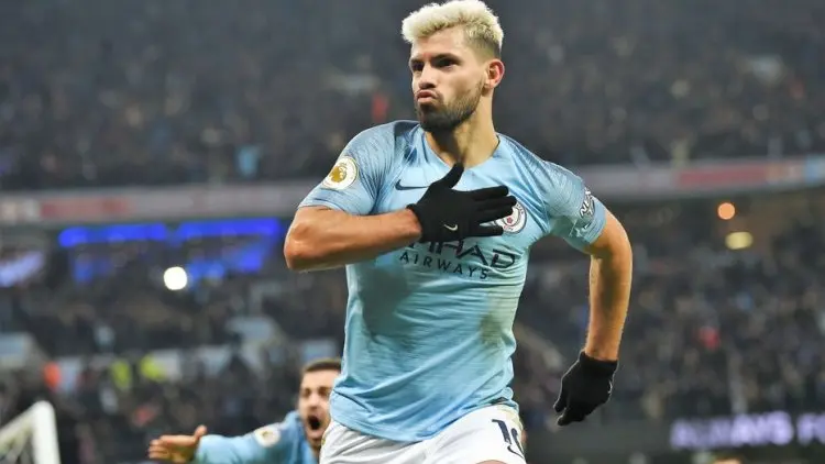 Aguero Tak Mau Pensiun di Manchester City