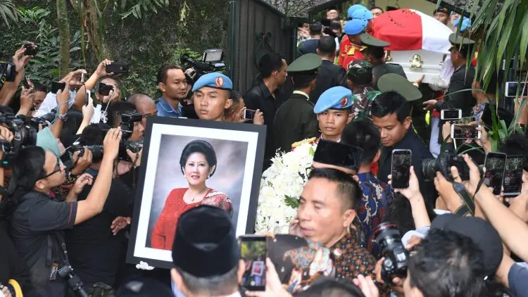 Upacara Penyemayaman Ani Yudhoyono Libatkan Puluhan Tentara