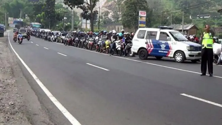 Atasi Kemacetan, Polres Garut Berlakukan 'One Way' Empat Kali