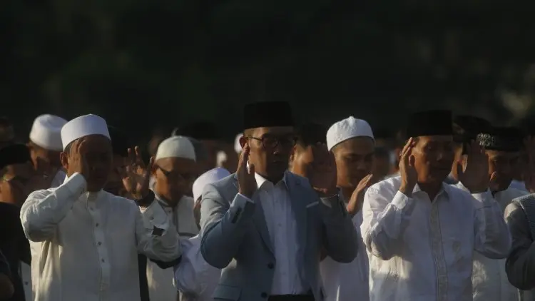 Prihatin Bom Sukoharjo, Emil Bersyukur Jabar Aman