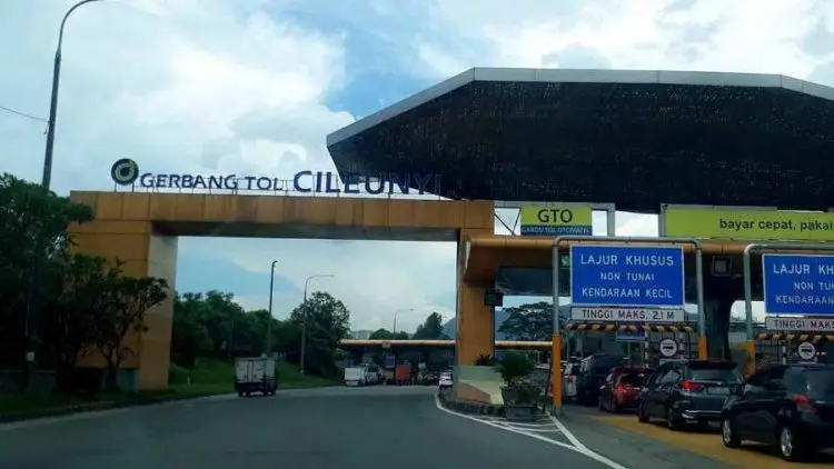 Perlancar Arus Balik, GT Cileunyi Dibuka 9 Lajur