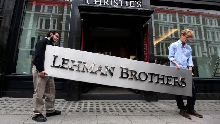 Harga Minyak Masuk Momentum Lehman Brothers