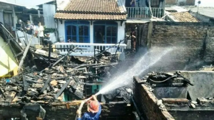 Kemarau Datang, Damkar Garut Siaga 24 Jam