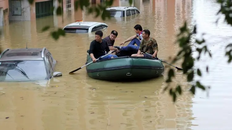 Banjir di China, 49 Orang Tewas