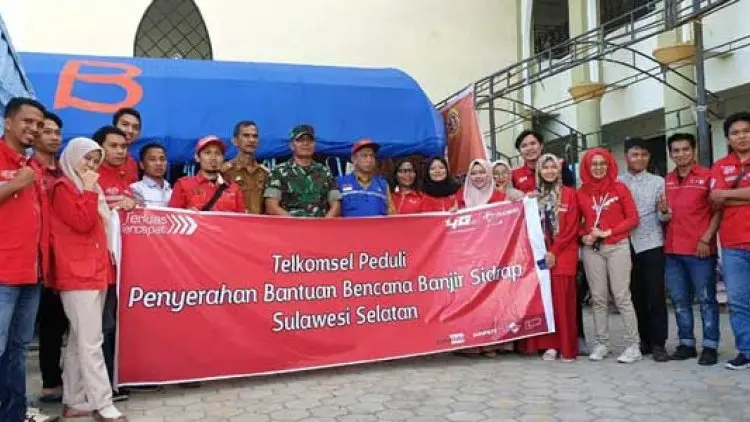 Telkomsel Jaga Jaringan di Wilayah Banjir Sulawesi