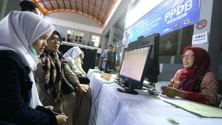Foto: Simulasi PPDB SMA di Bandung