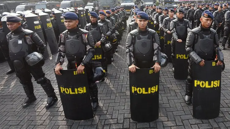 Ribuan Personel Jaga MK Tanpa Senjata