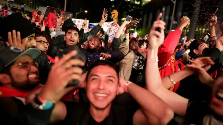 Toronto Raptors Juara, Warga Turun ke Jalan