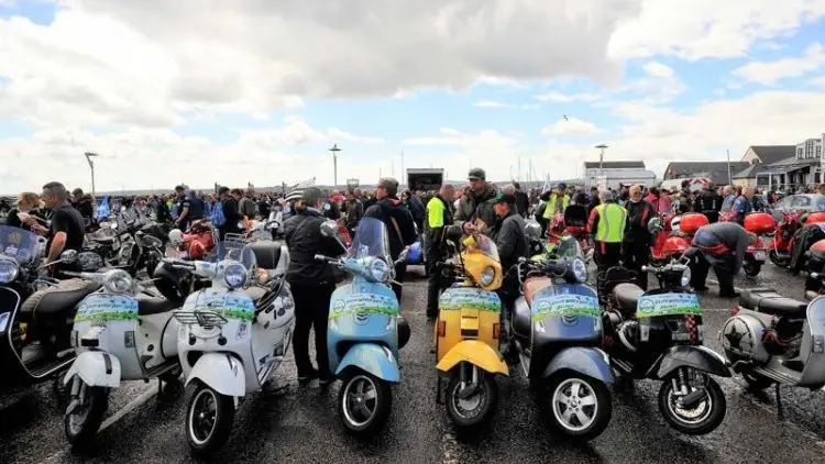 Vespa World Day ke-13 Digelar di Hungaria