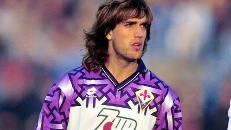 Batistuta Masih Buka Peluang Balik ke Fiorentina