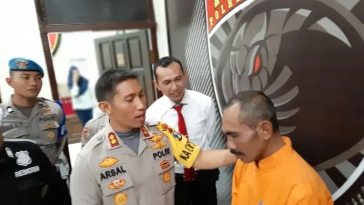 Gadaikan Istri yang Berujung di Balik Jeruji Besi di Lumajang