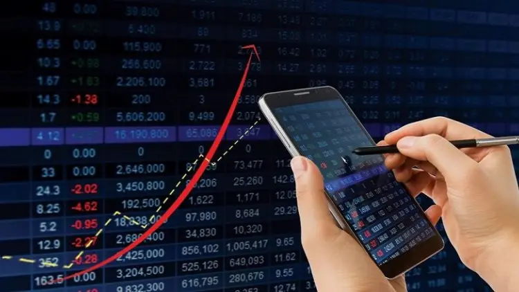 Apa Bandar Saham Mau Pegang Saham BOLA?
