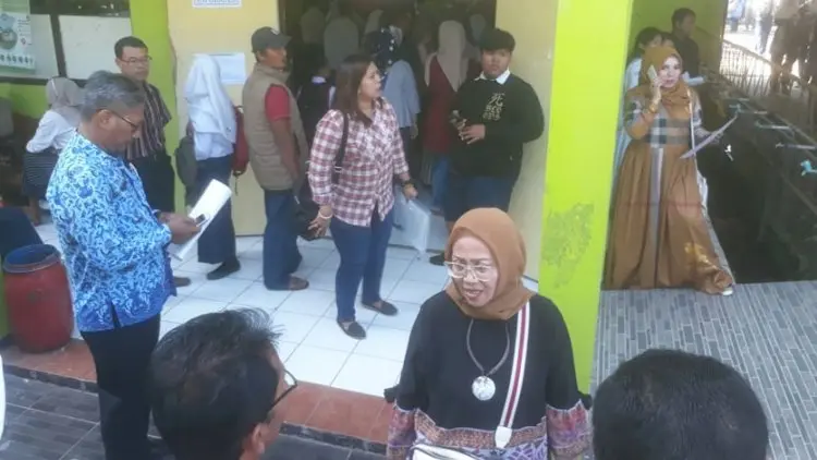Orang Tua Calon Siswa Keluhkan Pelaksanaan PPDB