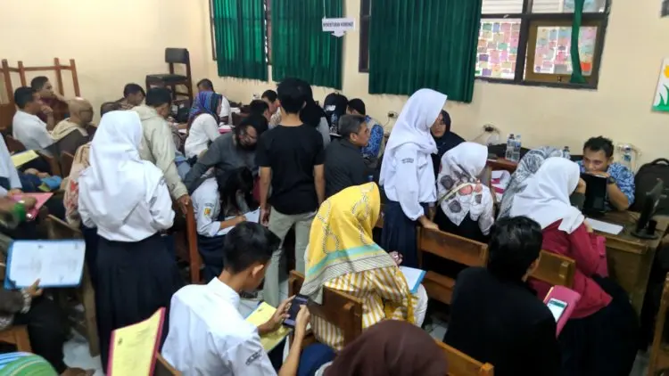 Favorit Di Bandung Timur, Pendaftar SMAN 24 Siapkan 500 Antrian Per Hari