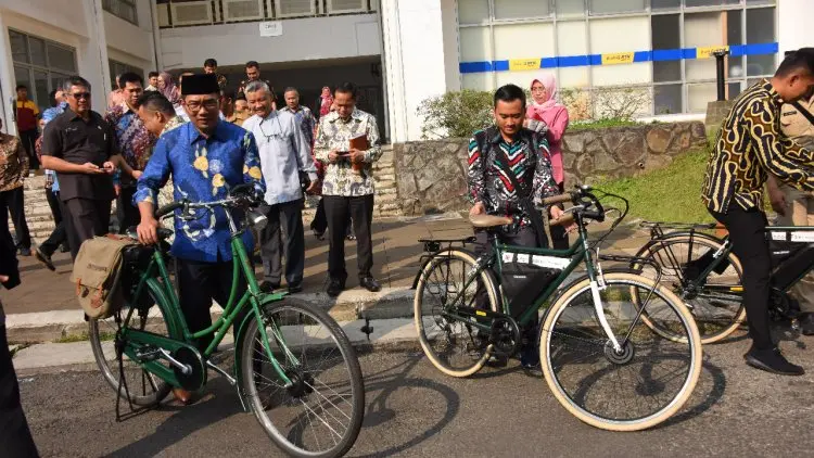 Akademisi, Mesin Pembangunan Andal Jawa Barat
