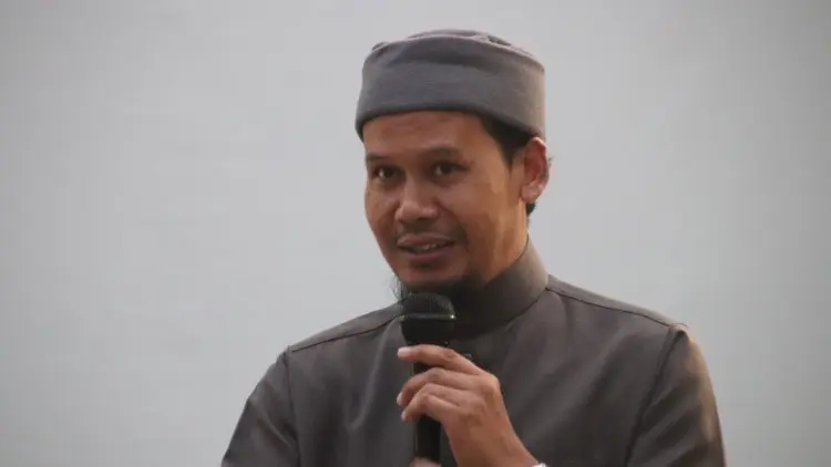 Ustaz Rahmat Baequni Ditangkap
