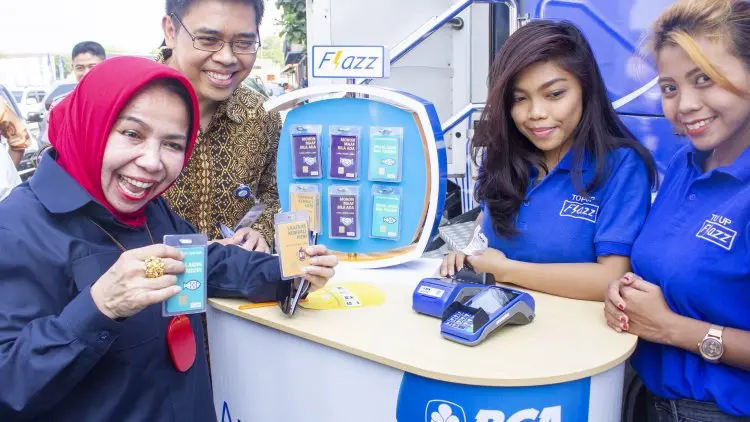 Jabar Sumbang 10 Persen Transaksi Nontunai BCA
