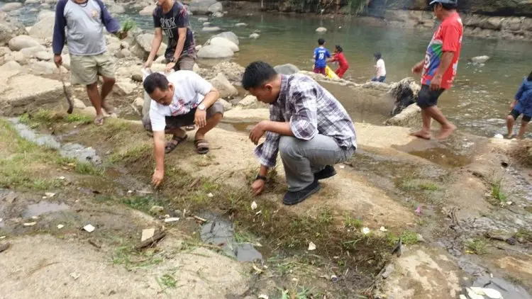 Gerbrakan Lurah Muda, Gotong Royong Bebersih Ciliwung