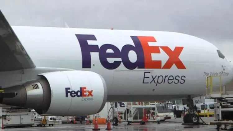FedEx Tolak Kirim Smartphone Huawei ke AS
