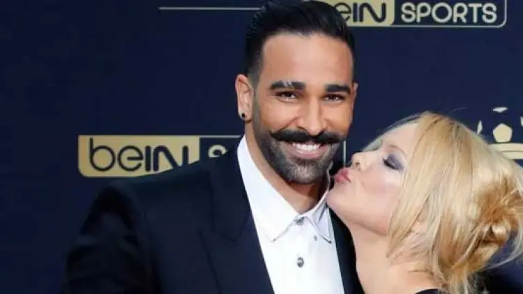 Kasihan, Bek Marseille Dicampakkan Pamela Anderson