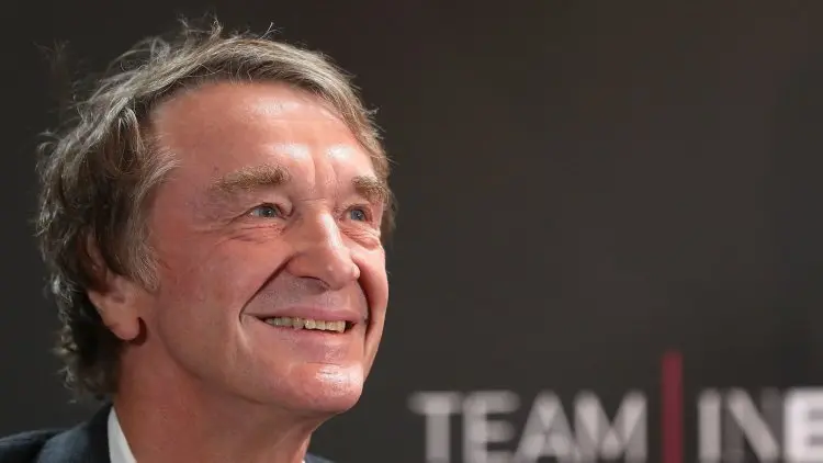 Orang Terkaya Inggris Tertarik Beli Man United
