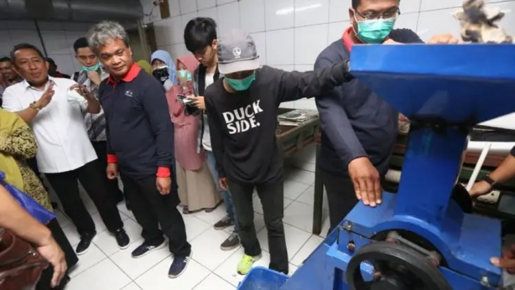 Yana Ajak Warga Sukseskan Kang Pisman dan Drum Pori
