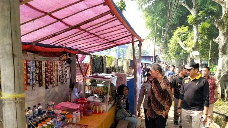Jalan Semeru Secepatnya Bersih dari PKL