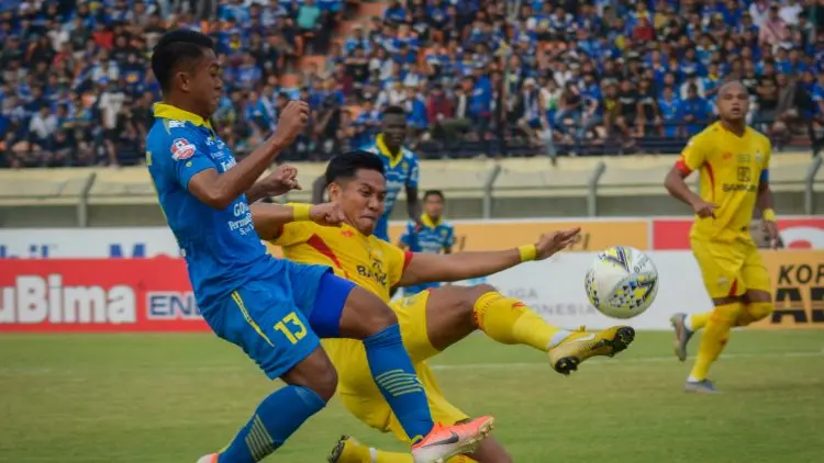 'Persib Butut' Menggema di Si Jalak Harupat