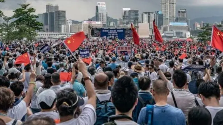 Demo Tandingan Digelar di Hong Kong