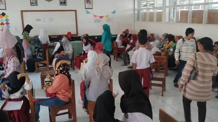 PPDB SMPN Hari Pertama di Kab Bandung Berjalan Lancar
