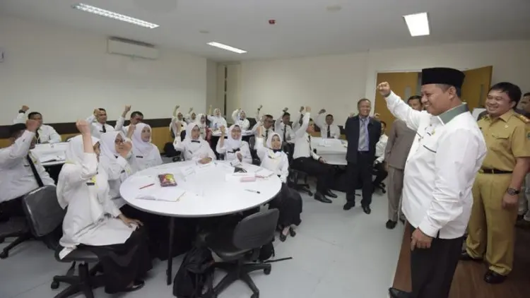 Wagub Uu: Kebijaksanaan Kepala Desa Kunci Pembangunan