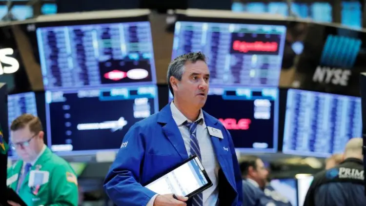 Wall Street Kurangi Kenaikan di Awal Perdagangan