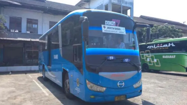 Damri Operasionalkan Delapan Bus Dari Terminal Harjamukti ke Kertajati