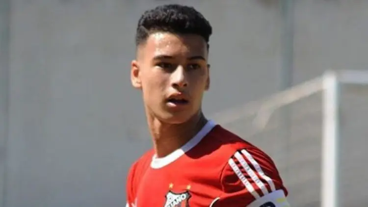 Arsenal Rekrut CR7 Kecil dari Brasil