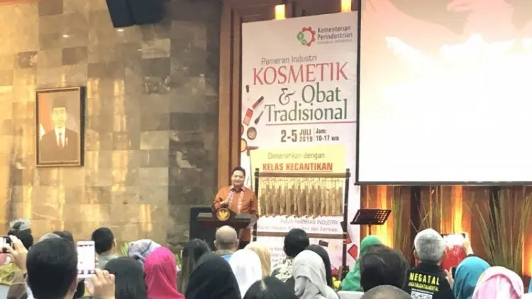 Menperin Berharap Industri Kosmetik Gencarkan Riset