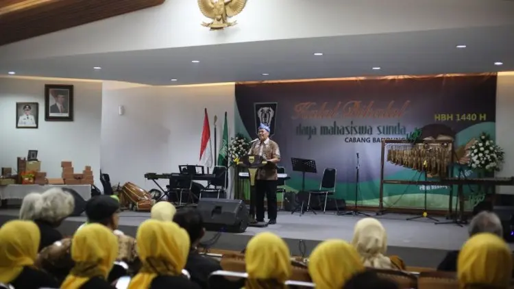 Damas Eratkan Persatuan Mahasiswa Sunda