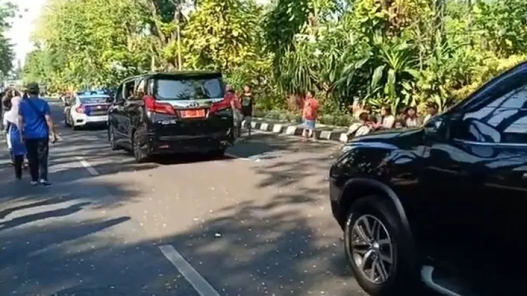 Khofifah Minta Maaf Karena Terobos Jalur CFD