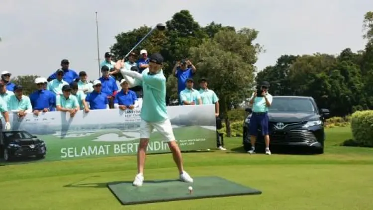 Toyota Sukses Gelar Turnamen Golf Camry ke-12