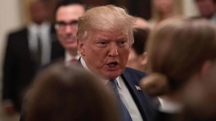 Inggris Selidiki Kawat Dubes Darroch Kecam Trump