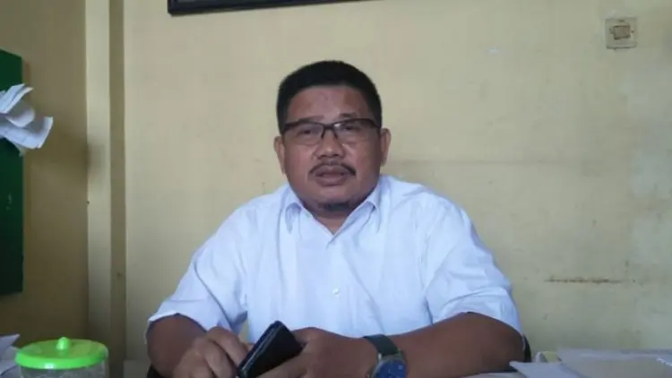 Ketahuan Hamil 2 Minggu, Neng Sarah Urung Naik Haji