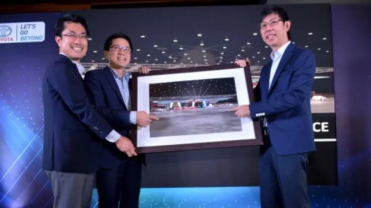 Toyota Boyong Semangat 'Start Your Impossible'