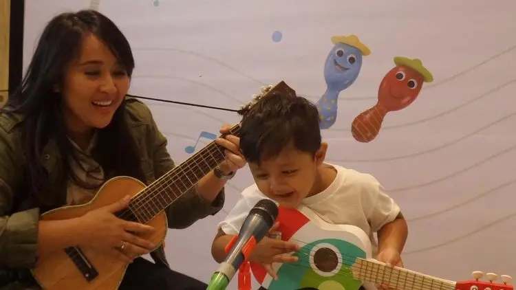 Chua Kotak Kenalkan Musik pada Anak Sejak Dini
