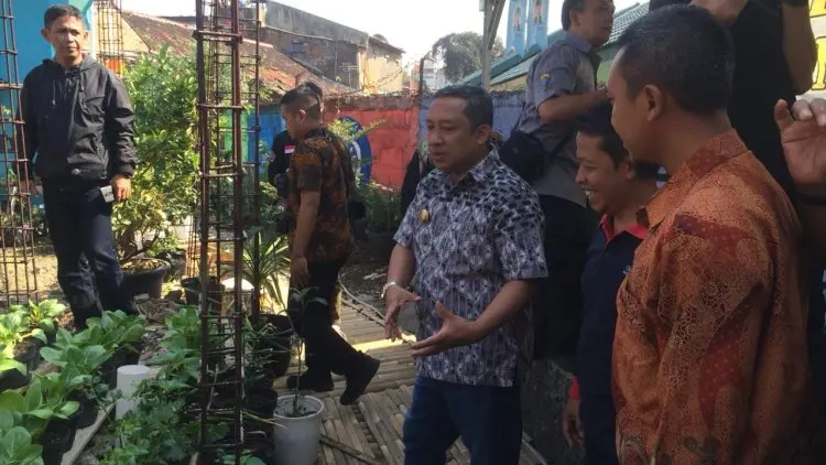 Soal Daur Ulang Sampah, Warga Bandung Luar Biasa!