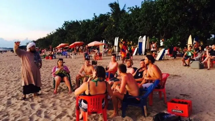 Pariwisata Bali Tak Banyak Serap Pekerja Lokal